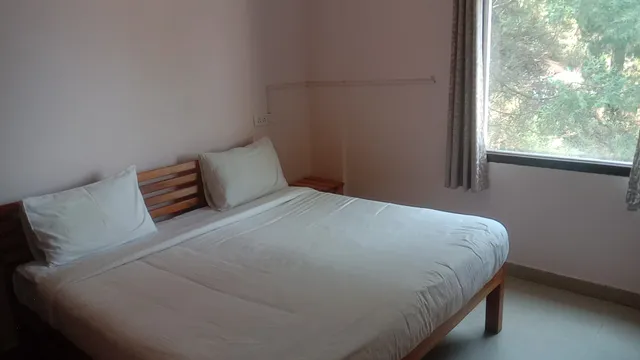 Richmond Hills Hotel