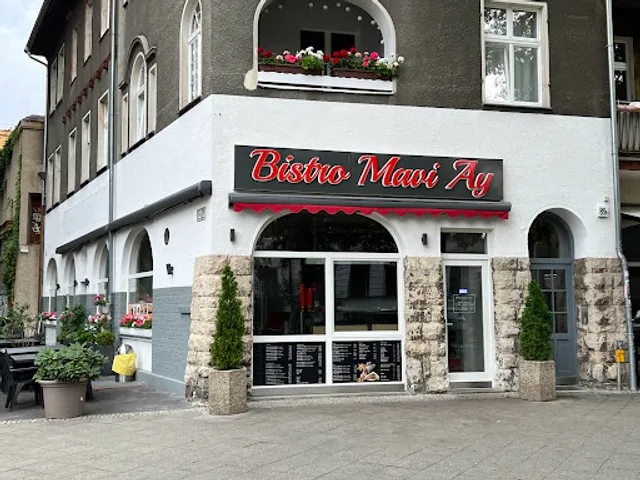 Bistro Mavi Ay