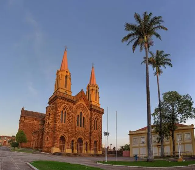 Sérgio Pacheco Square Park