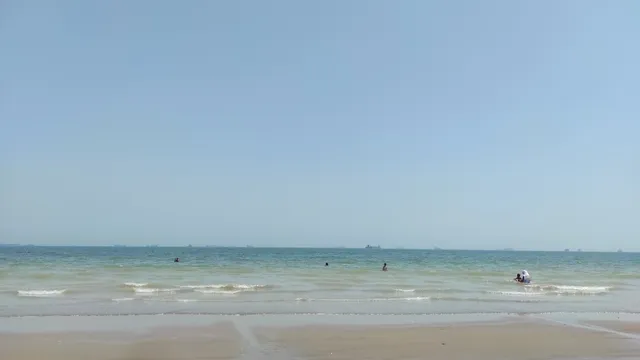 Bandar Abbas Beach Park