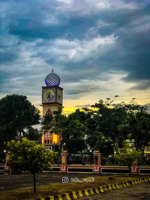 Untung Suropati Sports Complex