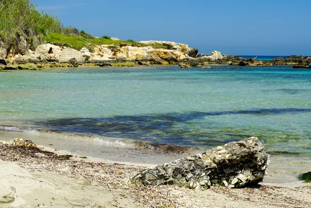 Spiaggia libera La Castellana