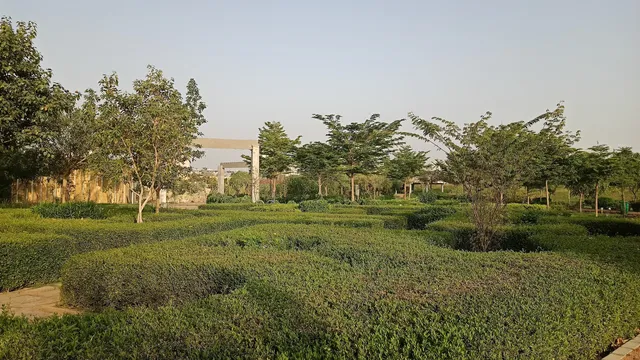 Dravyavati botanical park