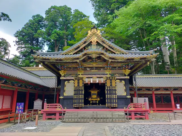 Portable Shrine Building (Shinyosha)