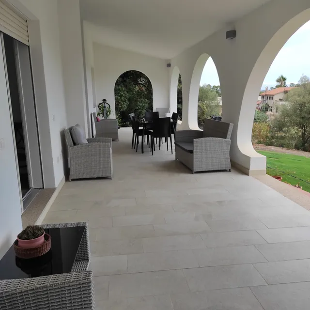 Bentos Bed & Breakfast