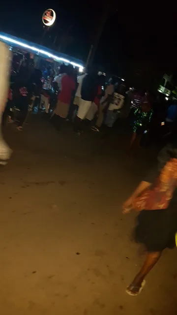 Barrus Sports Bar & Lounge