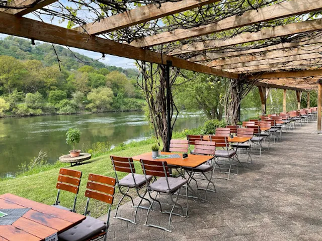 Insel-Restaurant Ferieninsel Winningen