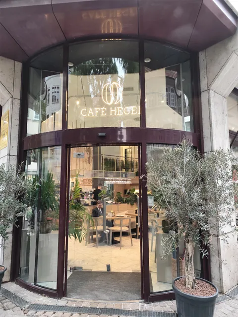 Cafe Hegel