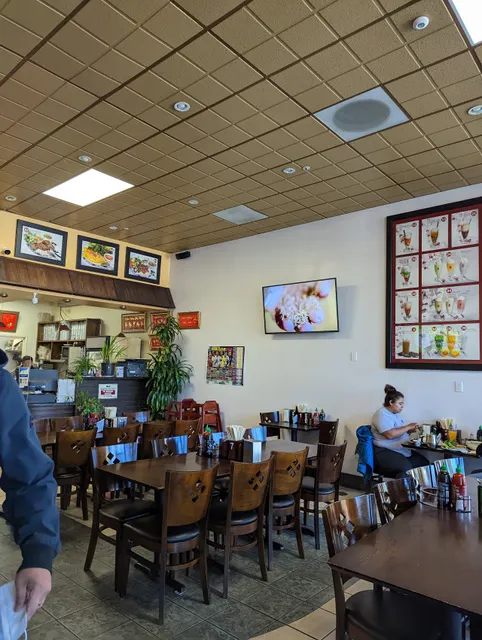 Phở Hương Vietnamese Restaurant