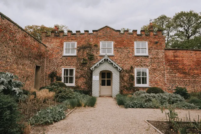 The Gardens, Wynyard Hall