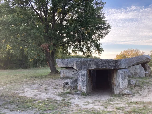 Dolmen de la Bajoulière
