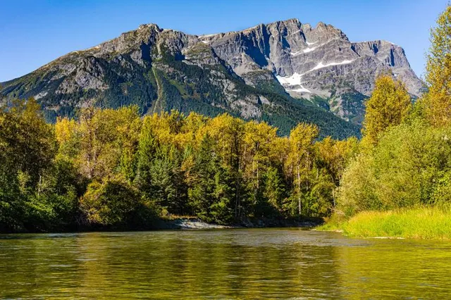 Tweedsmuir South Provincial Park