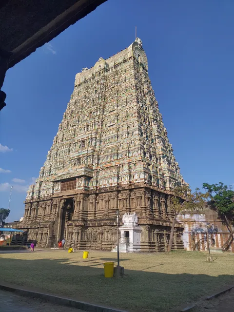 Arulmigu Tenkasi Sivan Temple