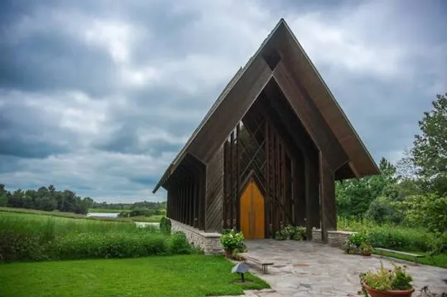 Powell Gardens, Kansas City's Botanical Garden