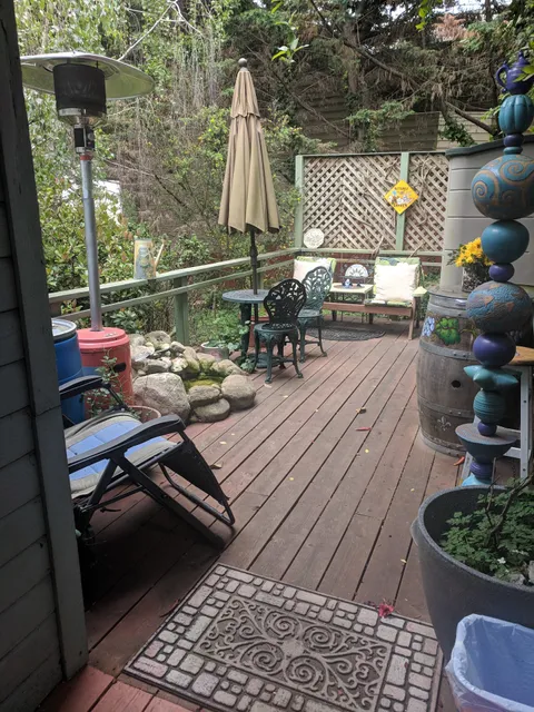 Her Castle Homestay Bed and Breakfast Inn