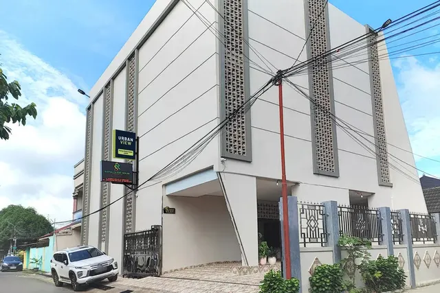 Urbanview Hotel Syariah near Polda Jambi