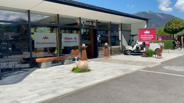 Paradies-Camping Wolfgangsee Birkenstrand