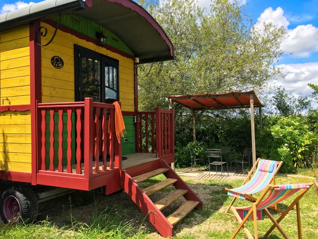 La Dorépontaise, chambre d'hôtes et gîtes insolites