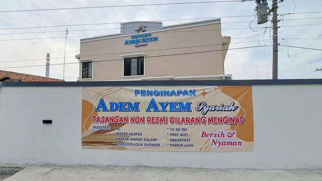 Penginapan Adem Ayem Syariah