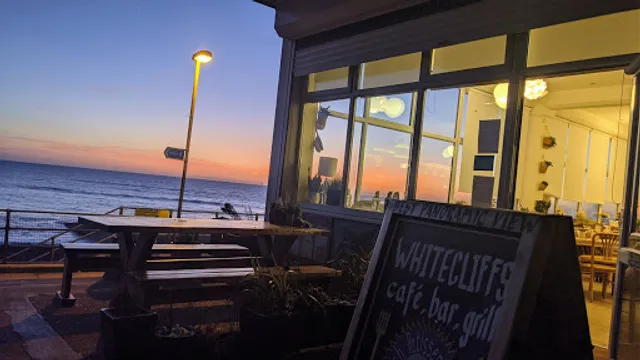 Whitecliffs Cafe, Bar and Grill