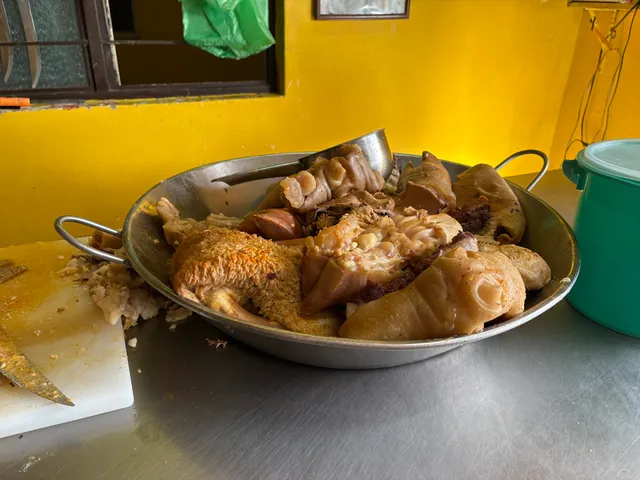 Rico Menudo Y Birria bañales