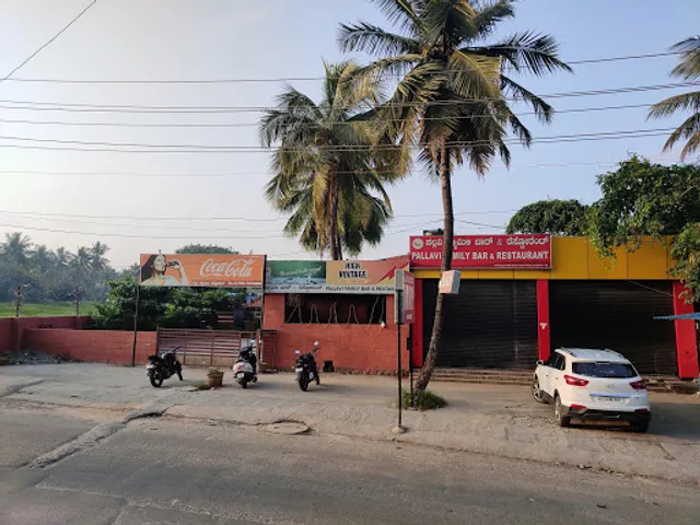 Pallavi Family Restaurant