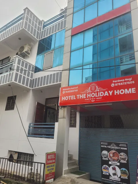 Hotel The Holiday Home & Homestay