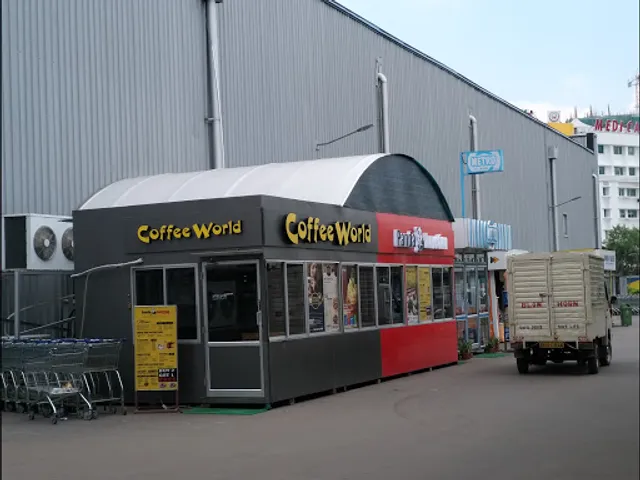 Coffee World (Metro Cash & Carry)