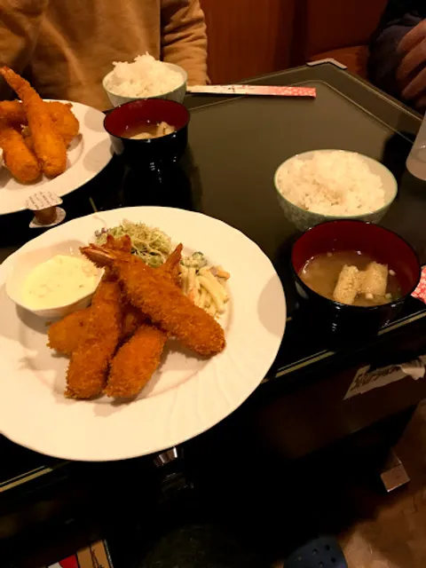 喫茶プラス (旧アール)