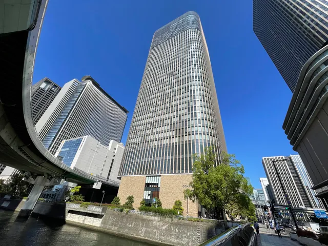 Nakanoshima Festival Tower West