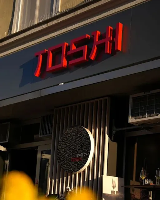 TOSHI Sushi Experience