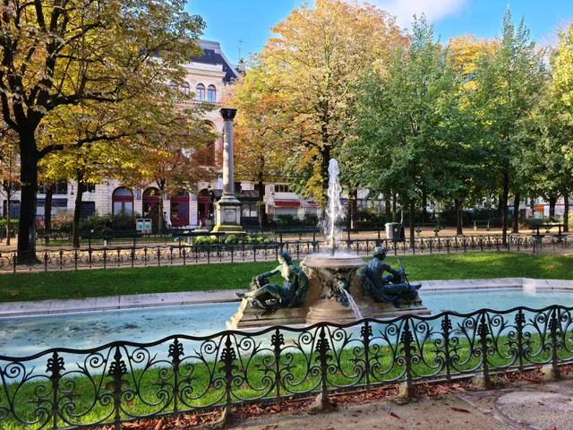 Square Émile-Chautemps