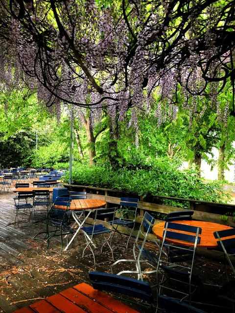 Schwimmbad Rhein-Sommergarten GbR