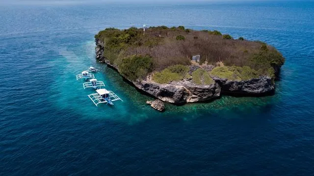 Pescador Island
