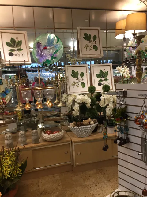 Auxiliary Gift Floral Shop @ NMMC