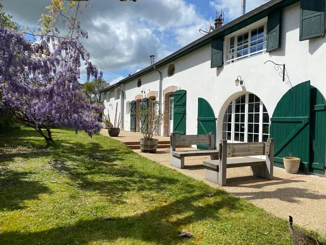 Maison Narbay Gîtes et Chambres d'Hôtes (à partir de 95 € selon la saison) Sud Landes, aux portes du pays Basque