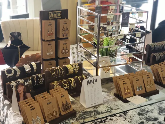 Elite Luxury Consignment & Boutique