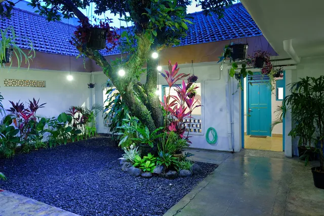 Snooze Hostel Malang