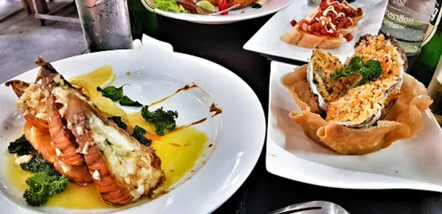 KIRI Restaurant, Kata Beach