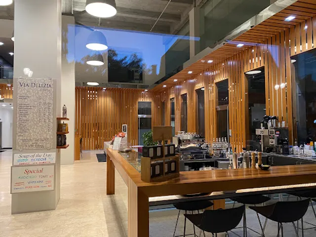 Via Delizia on Broadway