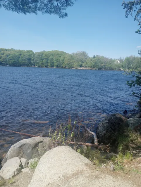 Fields Pond Audubon Center