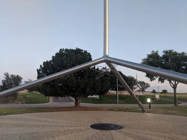 Helium Time Columns Monument