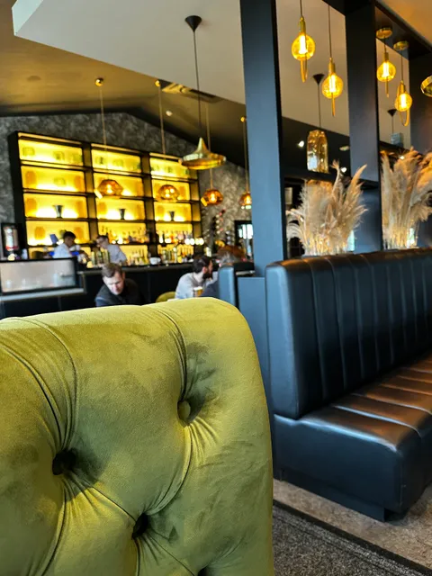 Manjaros Restaurant Ingleby Barwick