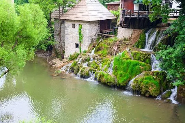 Slovin Unique - Rastoke