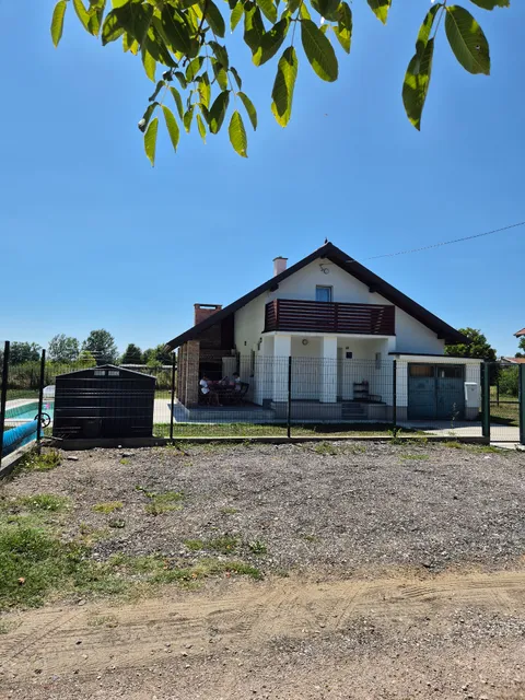 Kuća za odmor Bosut