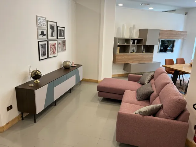 Market S.R.L. Furniture