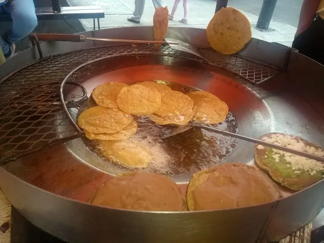 El escondite Suc. Balbuena