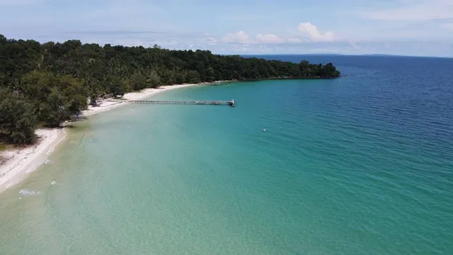 Koh Rong Beach - ឆ្នេរកោះរ៉ុង