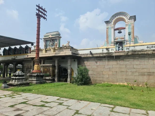 Kachapeswarar Temple, Thirukachur