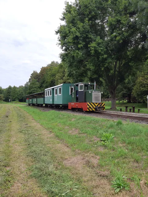 Kistolmács - Erdei vasútmegállohely
